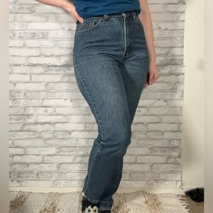 Vintage Levi’s 512 Slim Fit High Waist Jeans